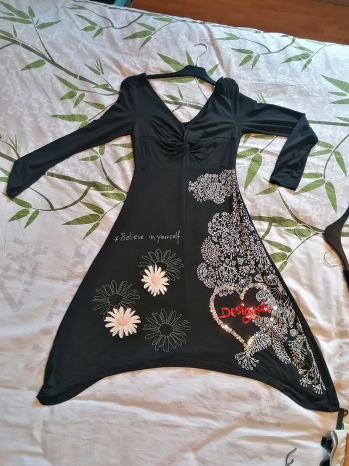 Robe Desigual
