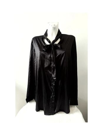 Chemise chic en satin à rayures verticales style gothique victorien classy