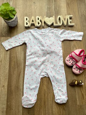 - Pyjama - 9 mois - Très bon état 