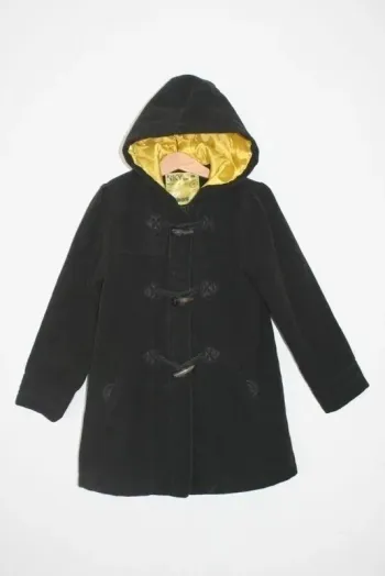 Manteau à capuche noir marque Nky de Kiabi 8 ans