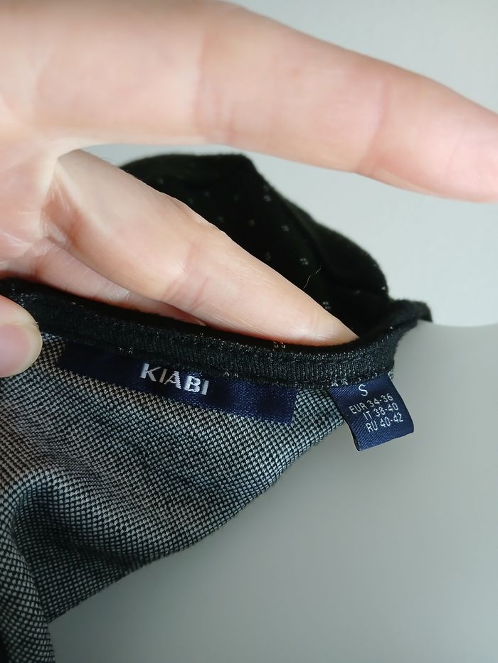 Haut kiabi taille 36 - photo numéro 3