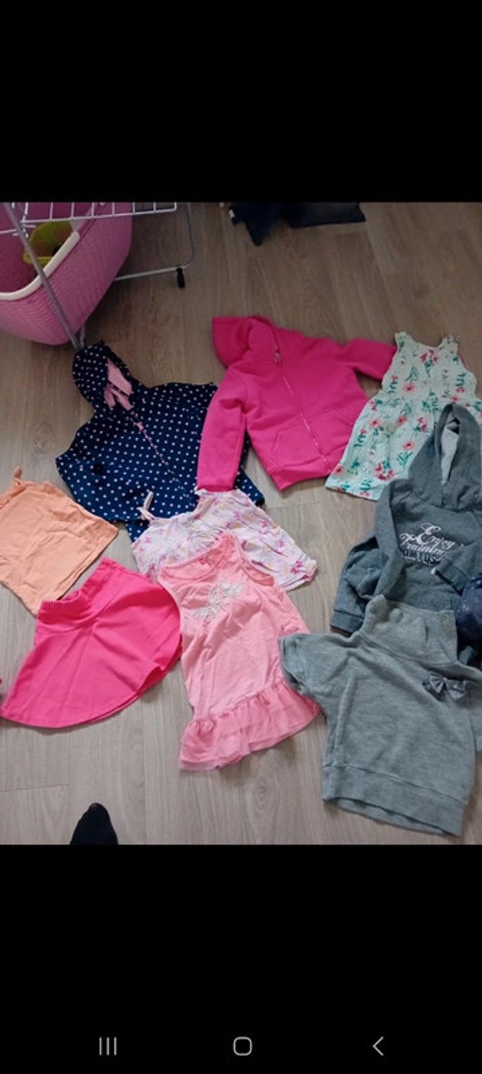 Lot 6 ans fille - photo numéro 3