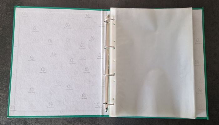 Classeur Exacompta + 50 pochettes transparentes - TB à excellent état - photo numéro 3