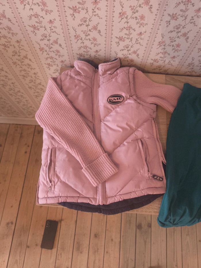 Lot de 5 vêtements 8 ans état satisfaisant
