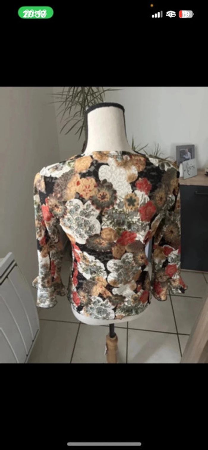 Blouse à dentelle fleuri aquarelle - photo numéro 2