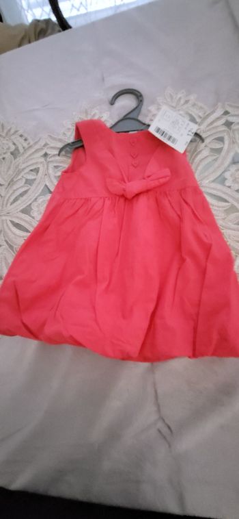 Robe neuve chic ballonné soldée