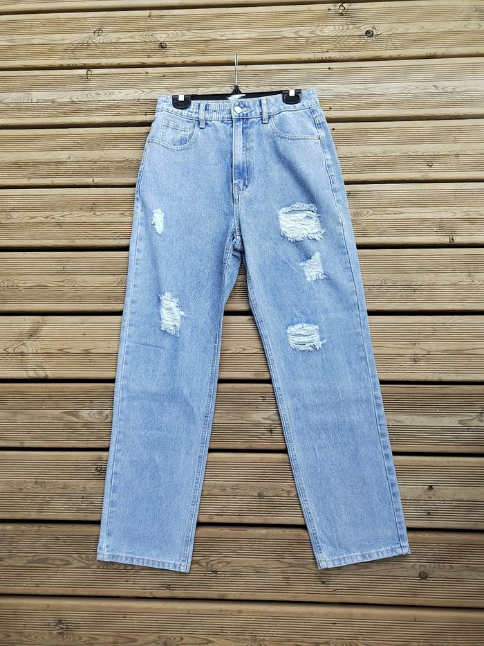 Jean Mom Destroy Shein – Délavage Clair – Taille M – Très Bon État