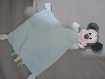 Doudou bleu Michey
