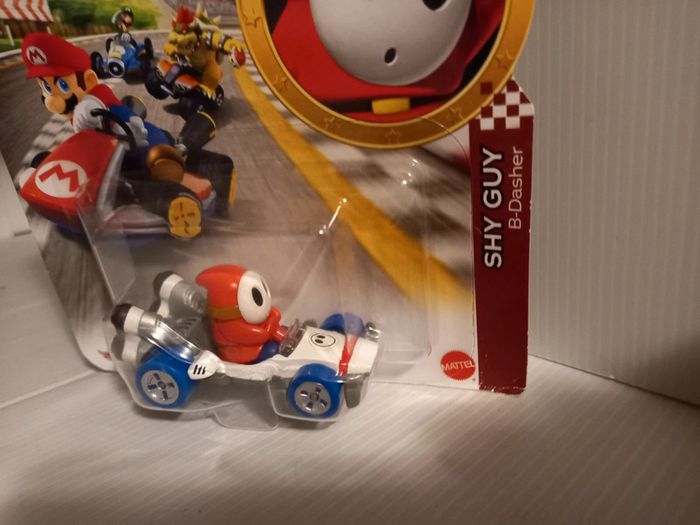Hotwheel mario kart shy guy b dascher - photo numéro 2