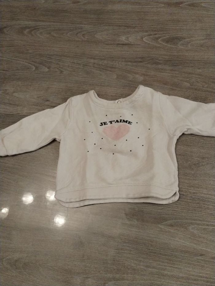 Pull bébé fille