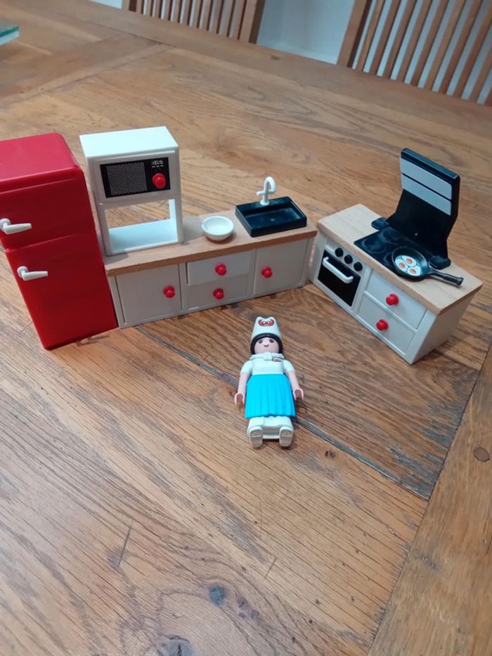 Cuisine playmobil avec personnage cuisinier - photo numéro 3
