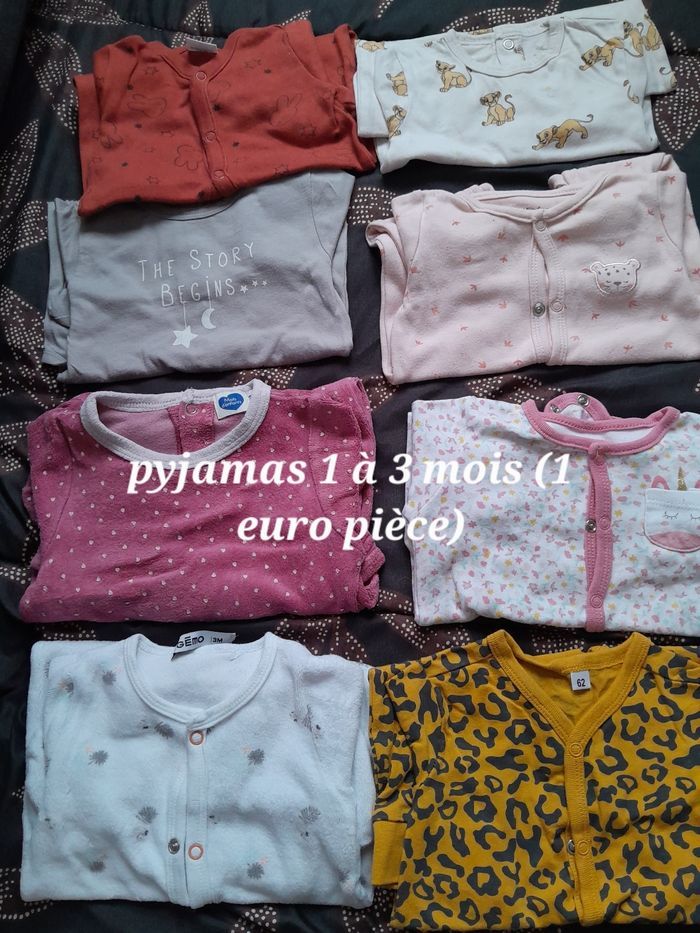 Habbit fille 1 à 6 mois - photo numéro 4