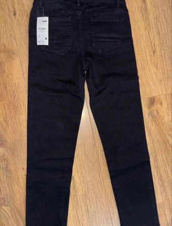 Slim noir neuf étiqueté 