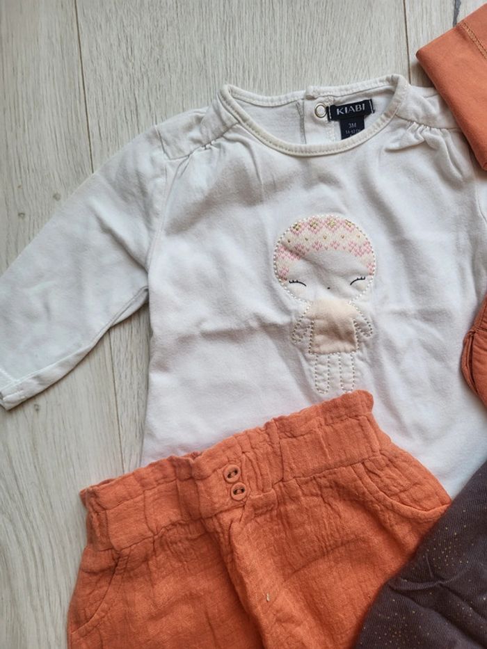 Superbe lot de 4 articles kiabi 3mois fille - photo numéro 2