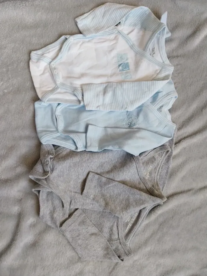 Lot bodies garçon