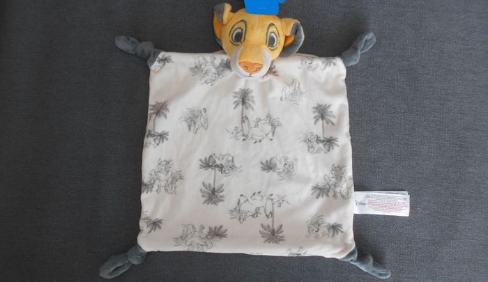 Doudou Simba, le roi lion neuf (Disney/Primark)
