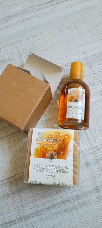 Lot Yves Rocher parfumé au miel