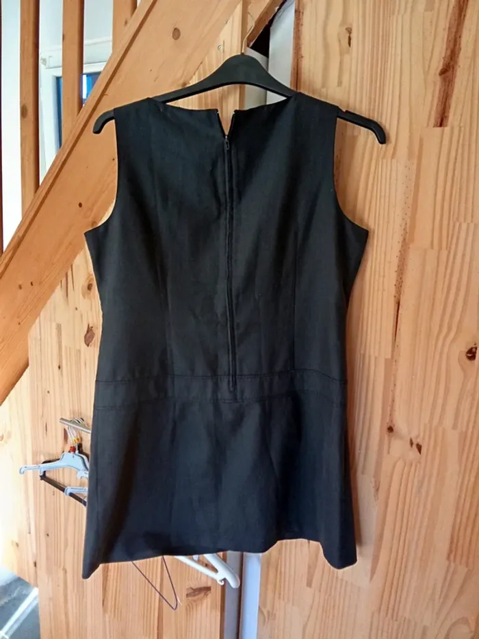 Robe noire - photo numéro 5