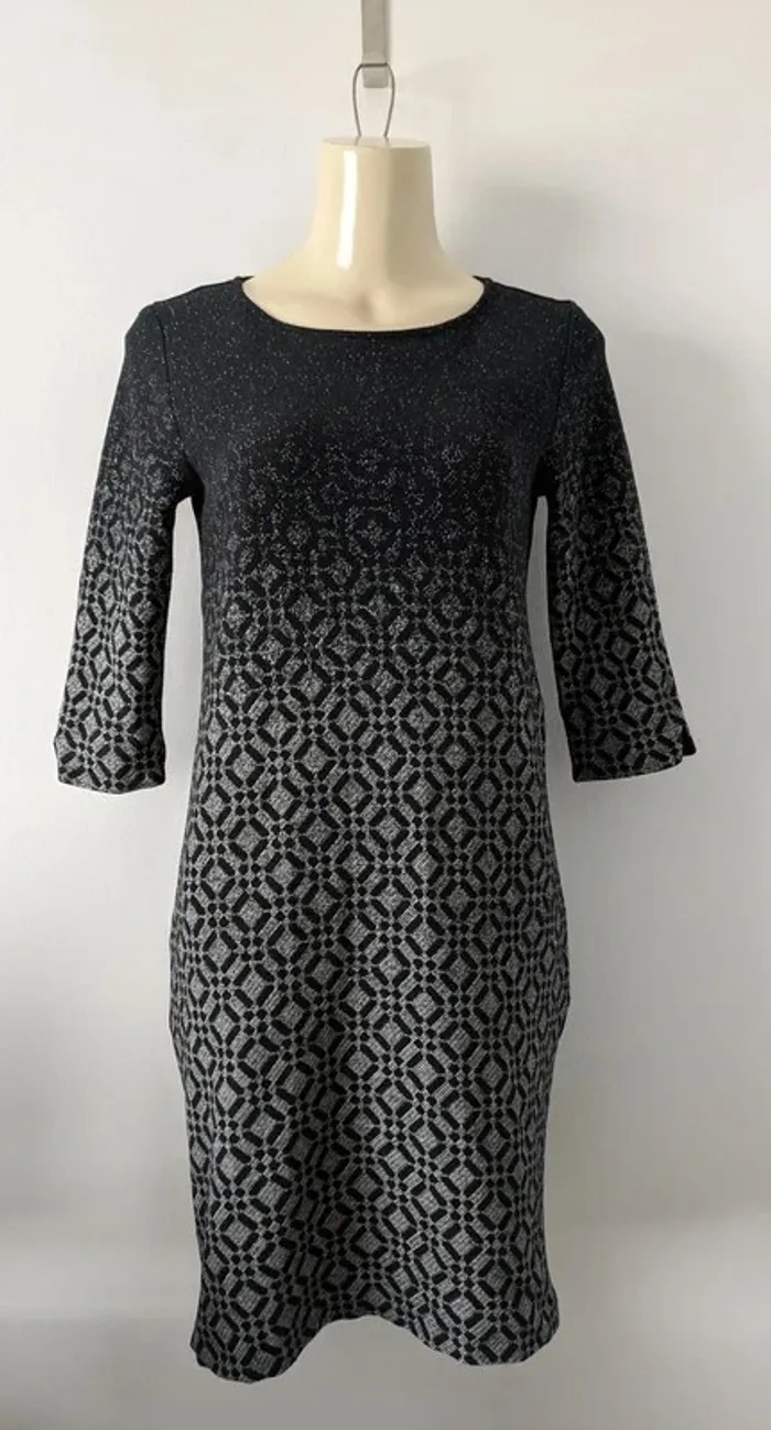 Robe noire et grise manches 3/4 - Ninati - taille 36 - photo numéro 1