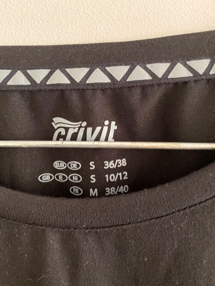Tee shirt crivit 36/38 - photo numéro 2