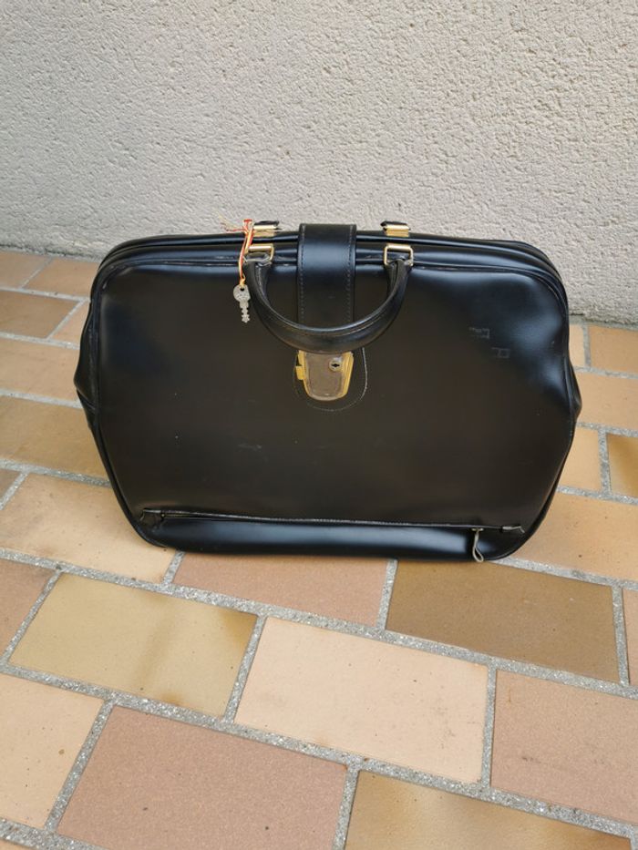 Sac ancien en similicuir noir type sac de médecin
