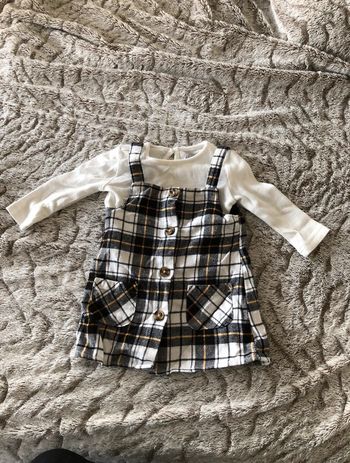 Ensemble robe + pull Primark 3/6 mois