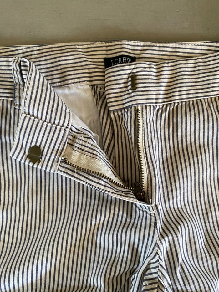 Short Bermuda J.Crew blanc et bleu marine à rayures taille 2 - photo numéro 15