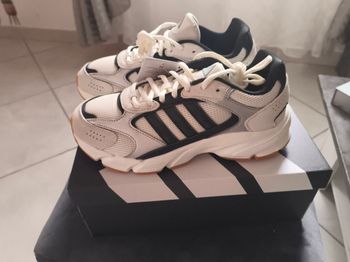 Baskets adidas pointure 36