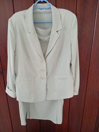 Tailleur jupes tailles 5