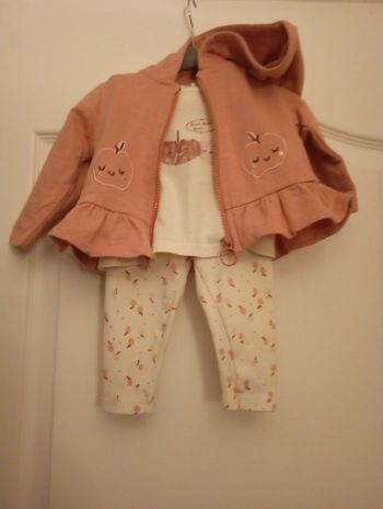 Ensemble 3 pièces 6 mois