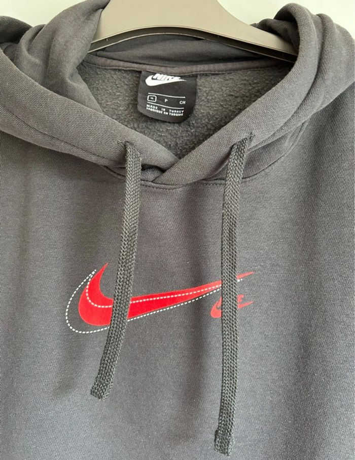 Sweat gris à capuche Nike taille S - photo numéro 4
