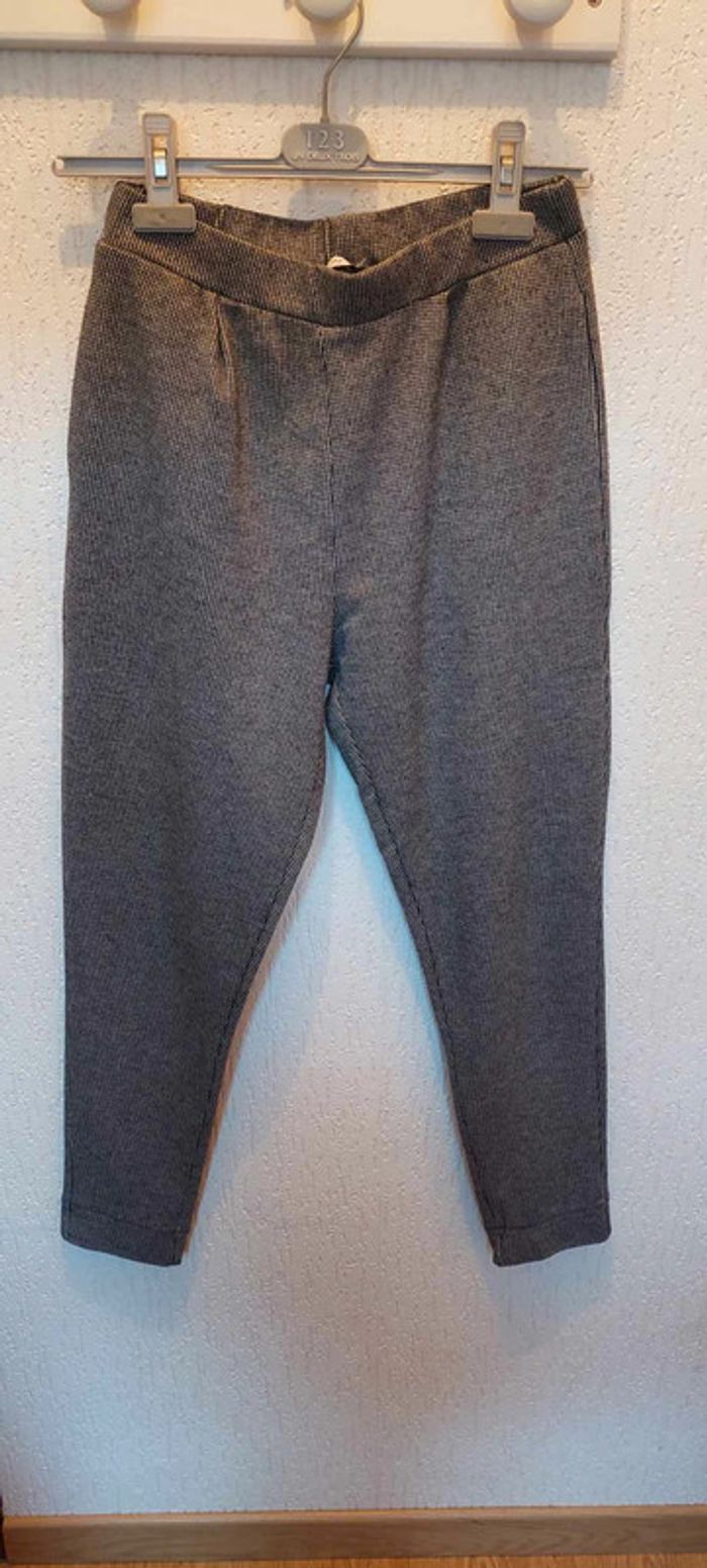 Beau et chaud pantalon femme Pull & Bear S noir/blanc très bon état