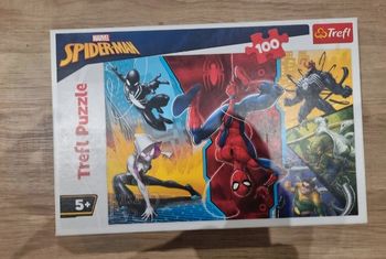 Puzzle spiderman marvel 100 piece tres bonne etat
