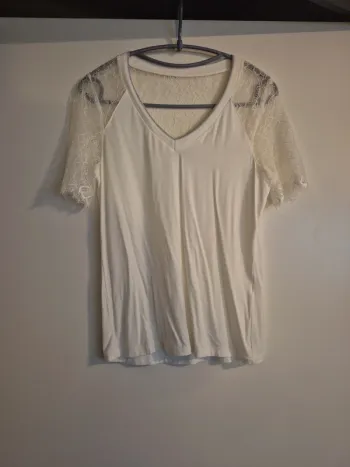 t-shirt dentelle