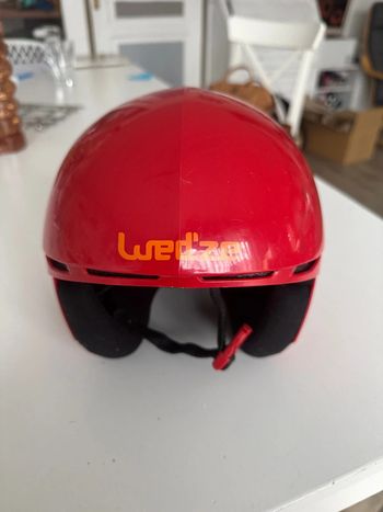 Casque rouge ski wedze