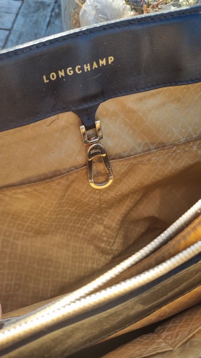 Sac longchamp cuir pleine fleur anses et lanières authentique 3 rangement - photo numéro 10