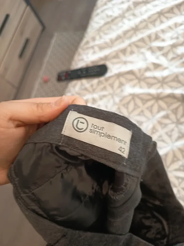 Jupe gris foncé tout simplement - Taille XL 42 - photo numéro 7