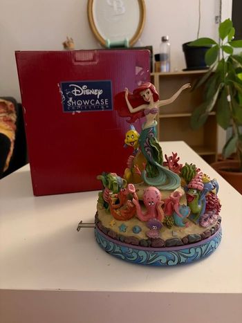 Figurine boîte à musique Ariel 
