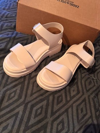 Paire de claquettes blanc nacré