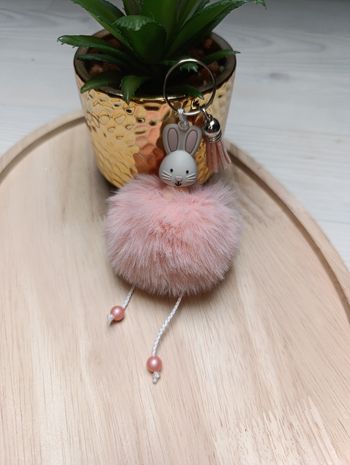 Porte clé pompon lapin