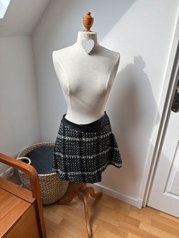 🤍 mini jupe effet tweed - Sisley - T 40
