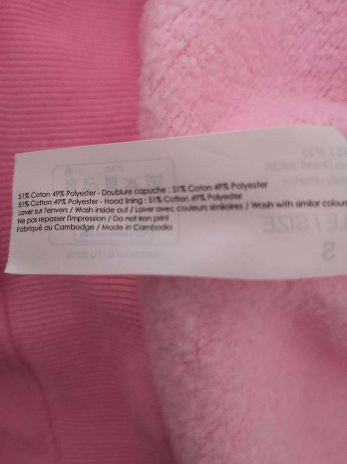 Sweat avec capuche - photo numéro 3