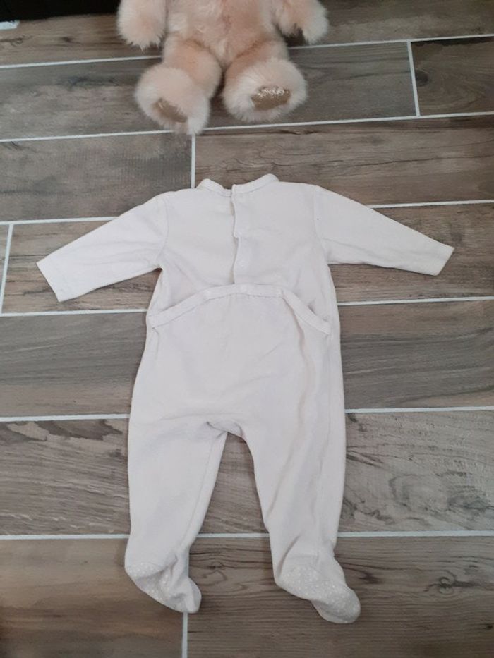 Pyjama - photo numéro 2
