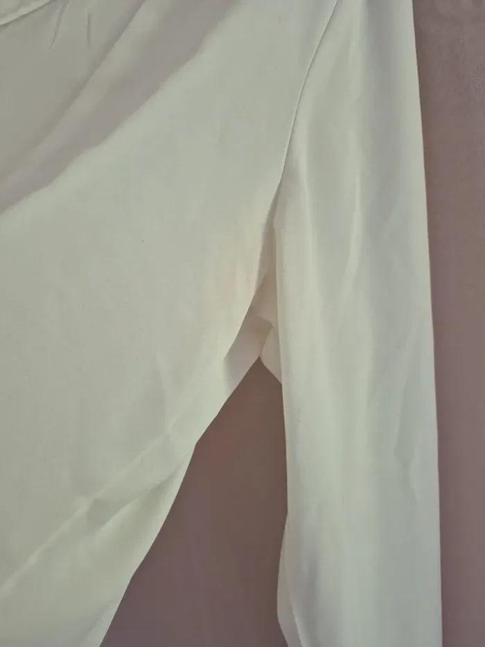Blouse blanche - photo numéro 4