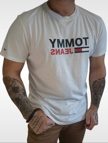 T-shirt tommy Hilfiger, blanc, très bon état, taille xxl