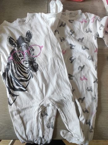 2 pyjamas légers