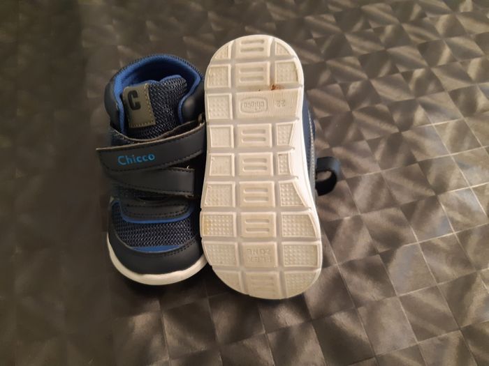 Basket chicco taille 22 - photo numéro 2