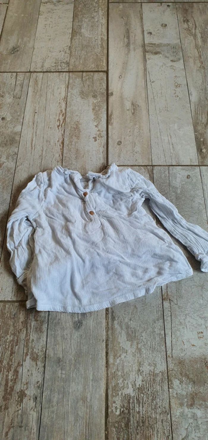 Blouse primark 2 ans en très bon état - photo numéro 4