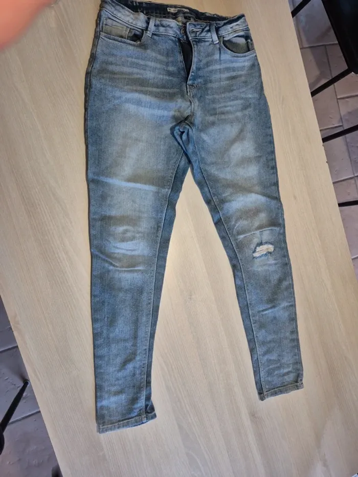Lot 3 pantalon 38 - photo numéro 2