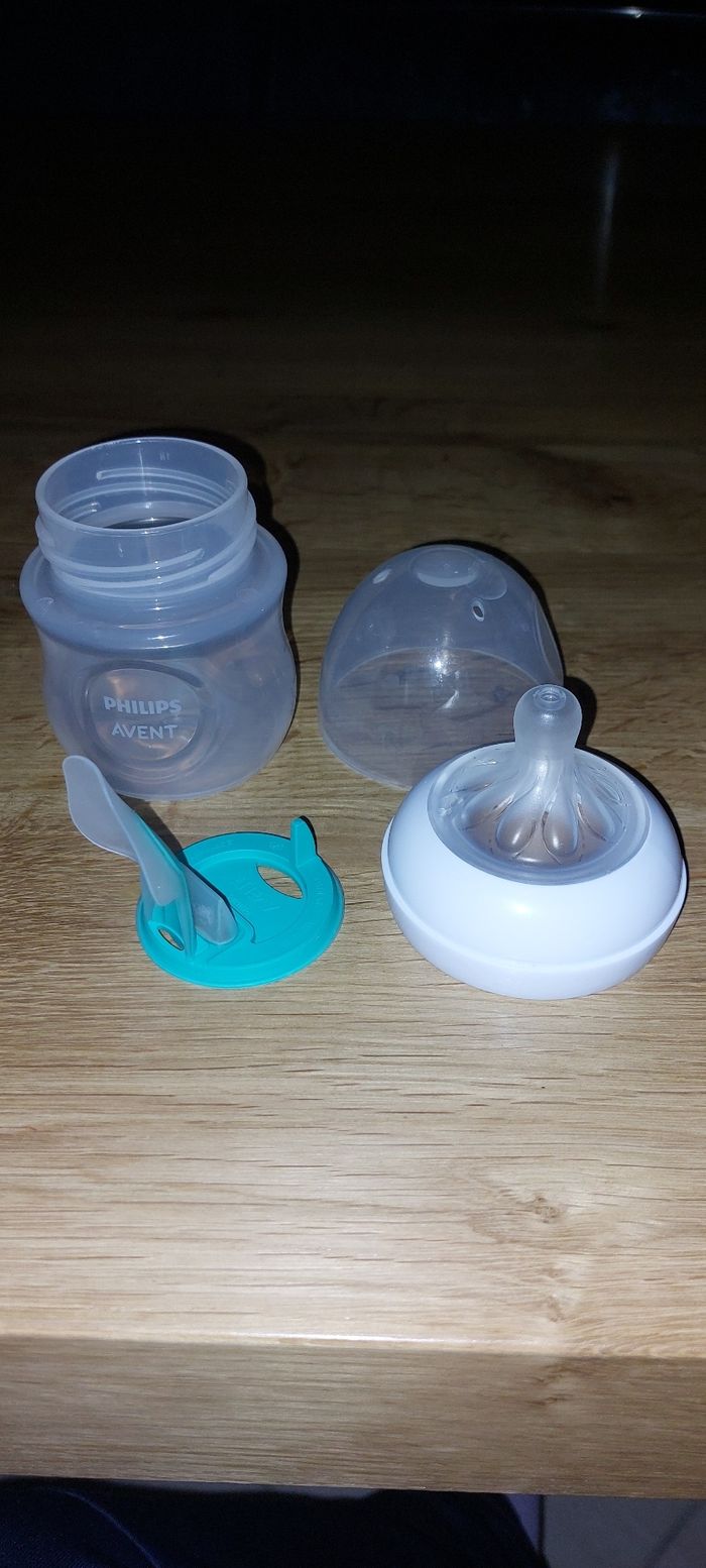 Biberon anti colique - photo numéro 4